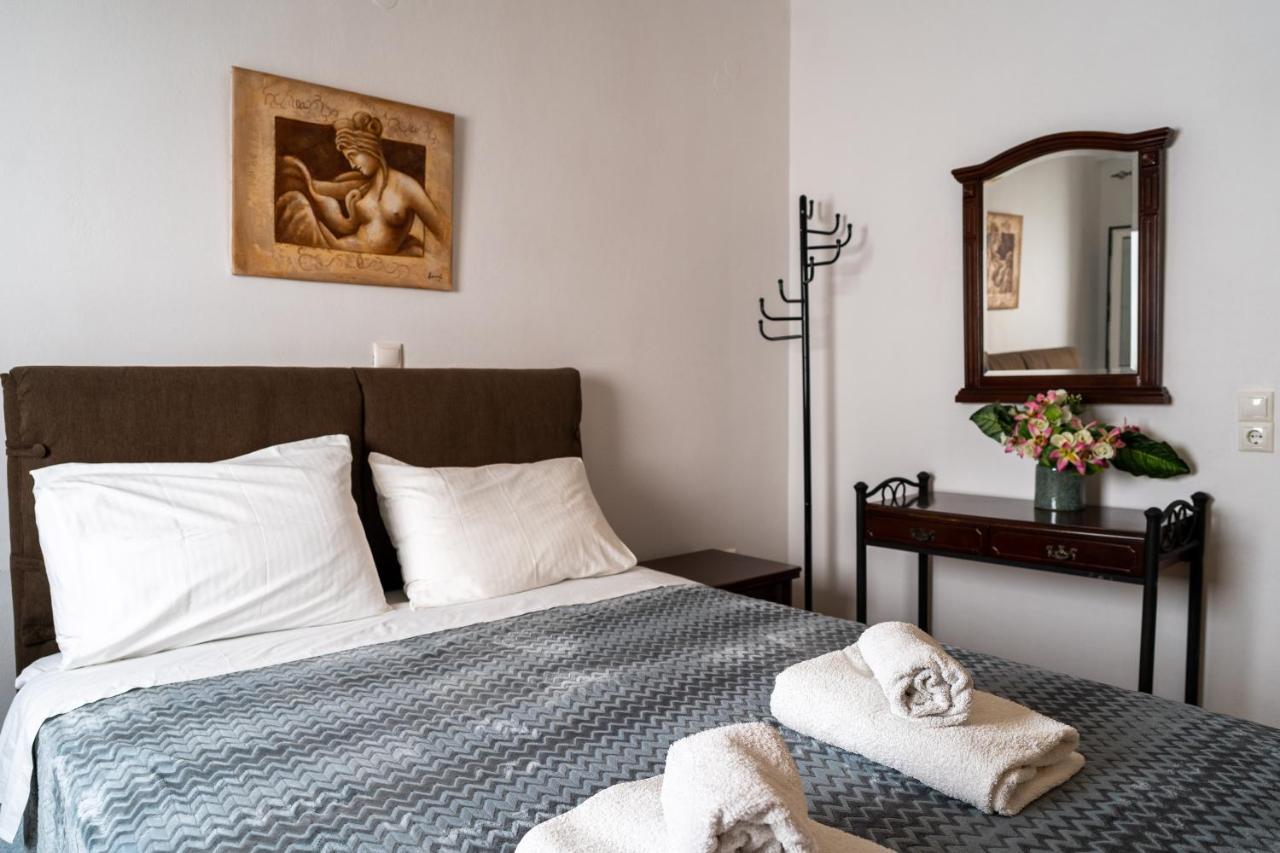 Aroma Cavas Apartment Pyrgos Kallistis Exterior photo