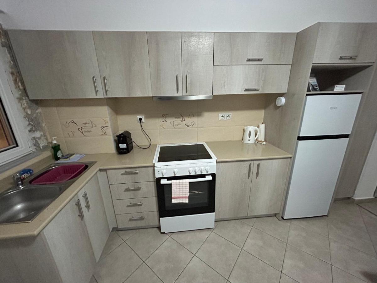 Aroma Cavas Apartment Pyrgos Kallistis Exterior photo