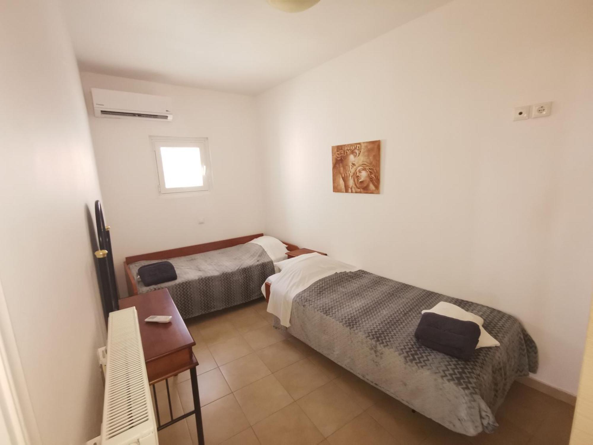 Aroma Cavas Apartment Pyrgos Kallistis Room photo