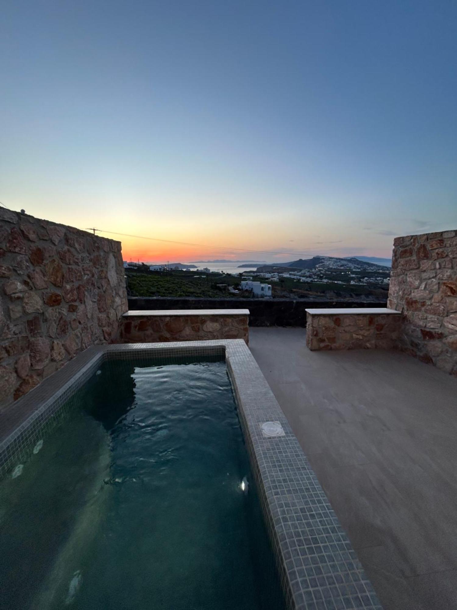 Aroma Cavas Apartment Pyrgos Kallistis Exterior photo