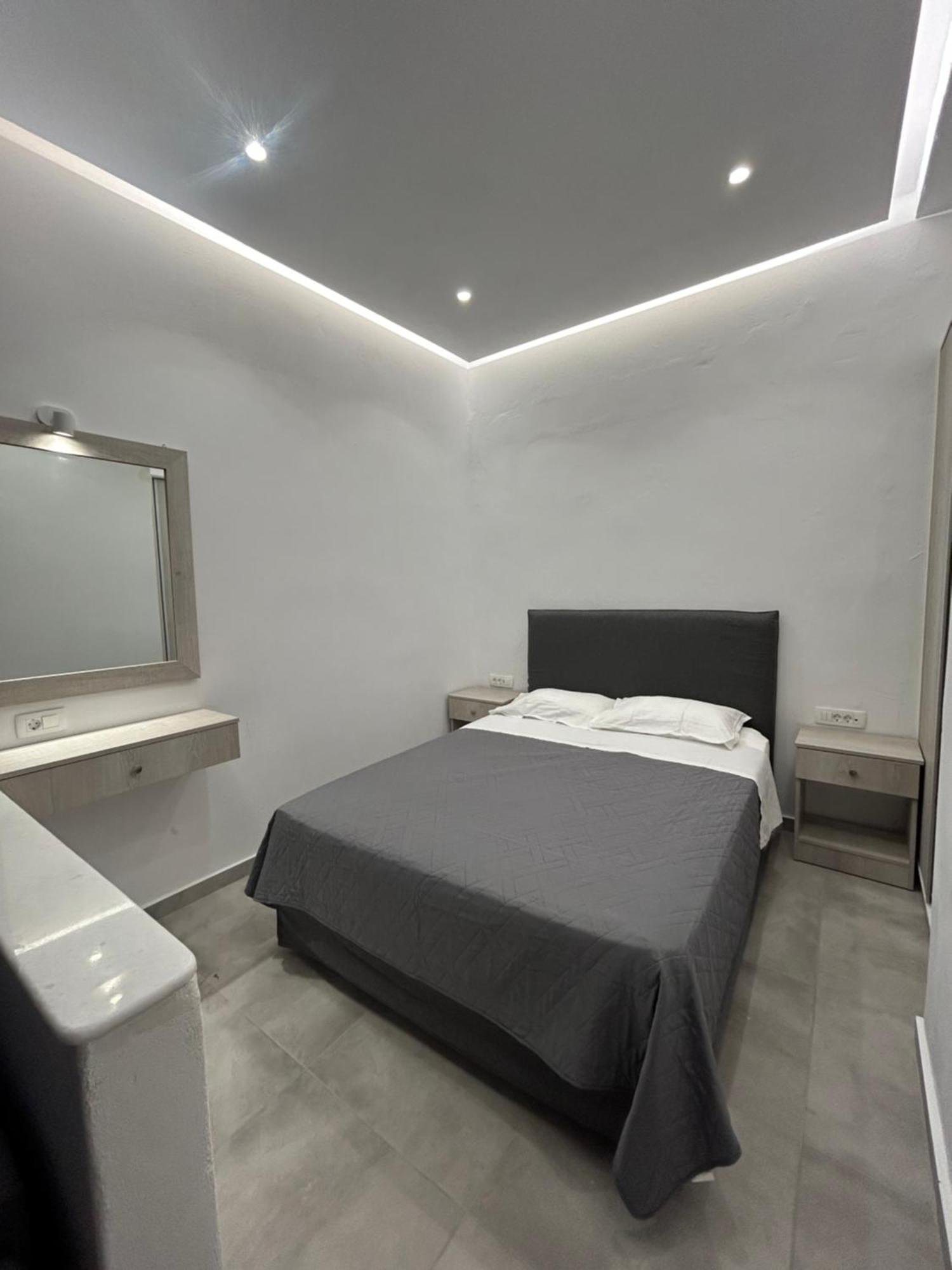 Aroma Cavas Apartment Pyrgos Kallistis Exterior photo