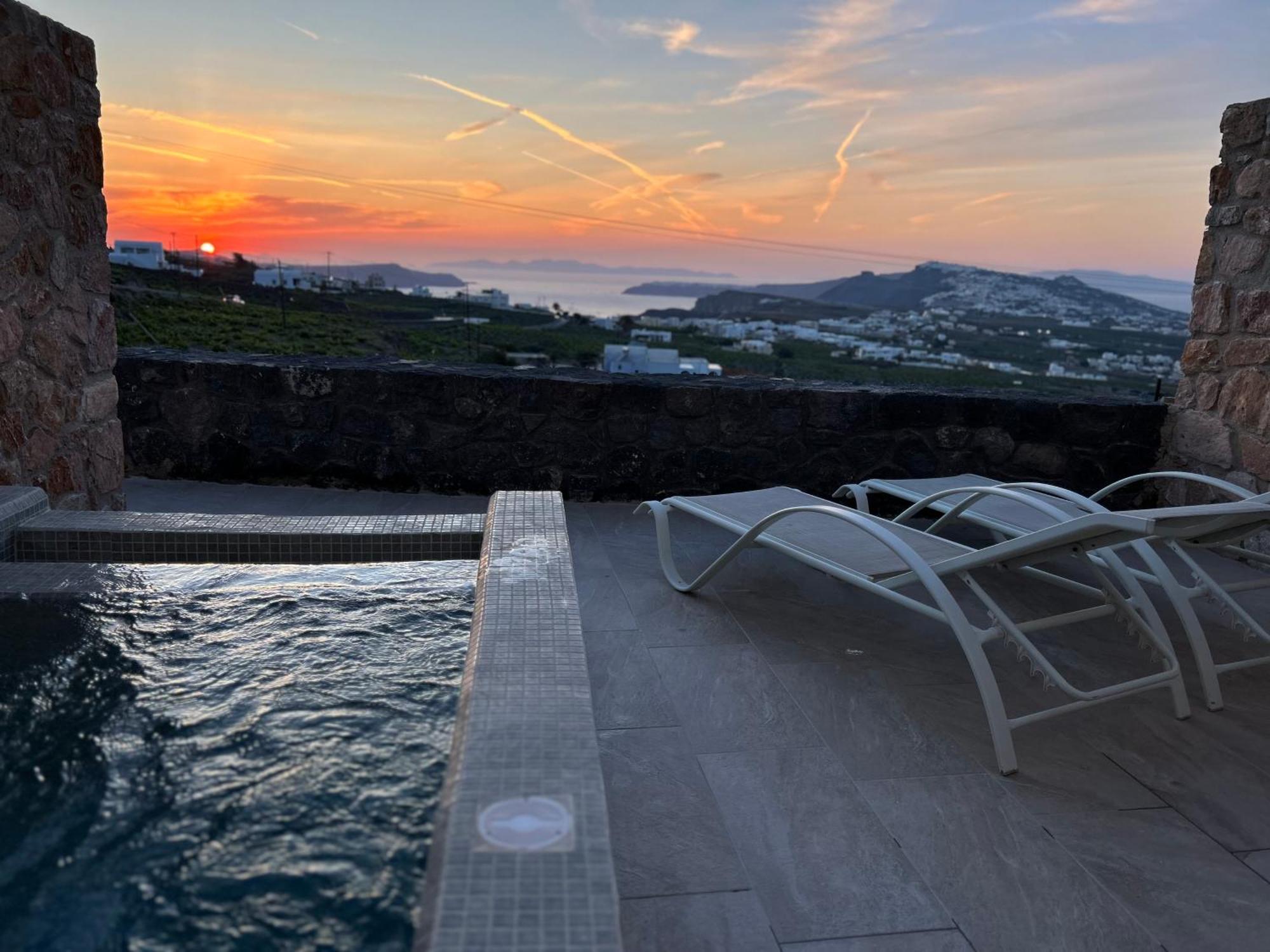 Aroma Cavas Apartment Pyrgos Kallistis Exterior photo