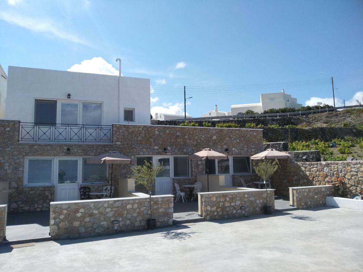 Aroma Cavas Apartment Pyrgos Kallistis Exterior photo